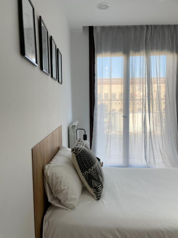Az El Balcon A La Basilica Apartment Zaragoza Exterior photo